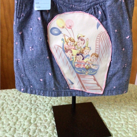 Carters 12 months jumper - Picture 2 of 6